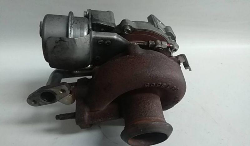 Turbo / compressor NISSAN Juke (F15)