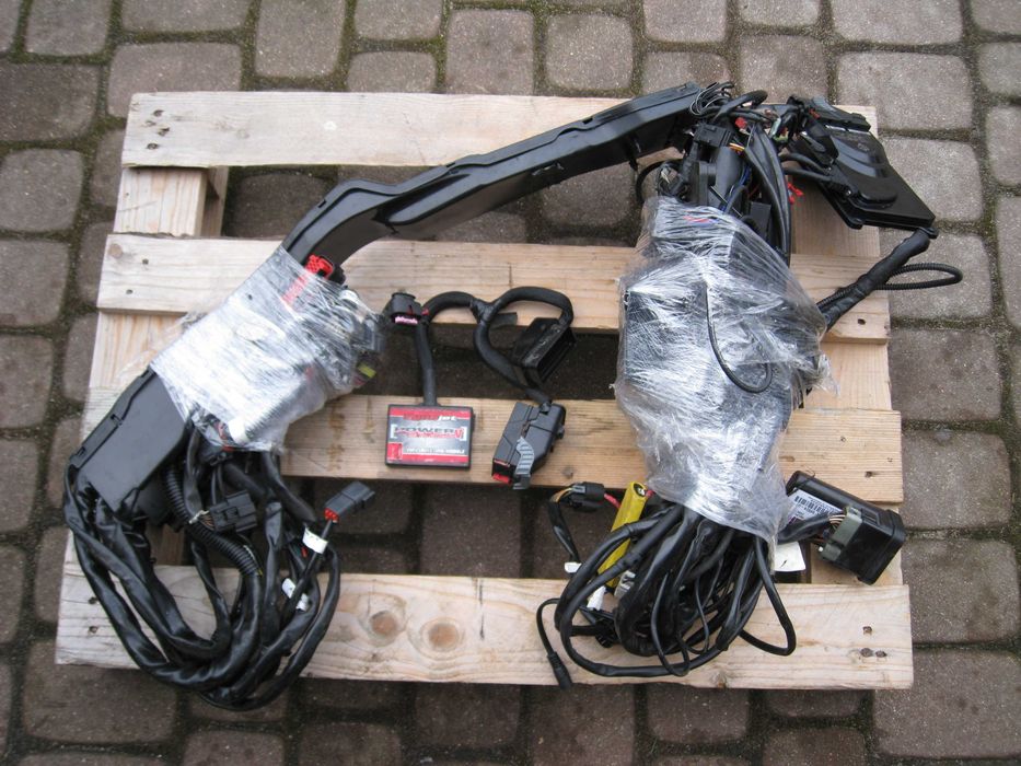 Harley-Davidson WIĄZKA FLHT THUNDER MAX MODUŁ TSSM Power Commander  V