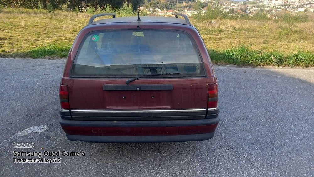 Opel Omega 2.0 Só Para Peças