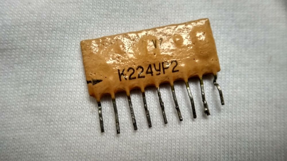 Мікросхема радянська К224УР2: 30 грн. - Аксесуари й комплектуючі ...