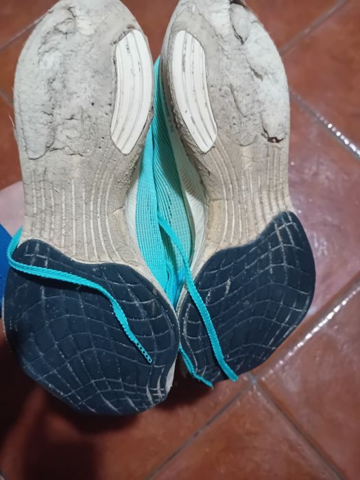 Tenis nike com bastante desgaste nr:41