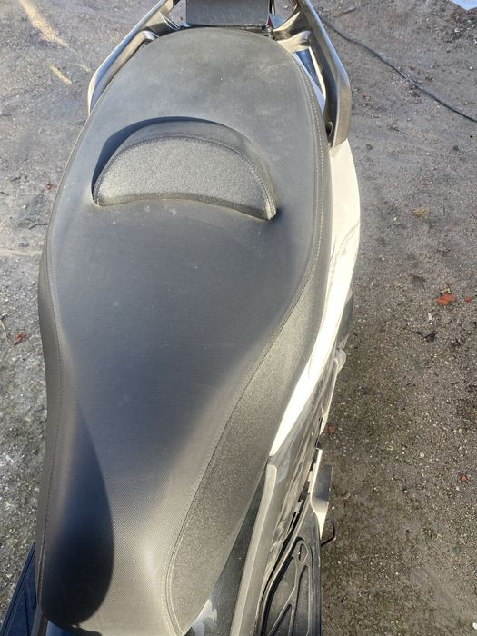Vendo scooter kymco 300