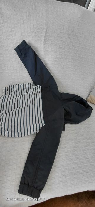 Casaco de meia estação tamanho 4 anos