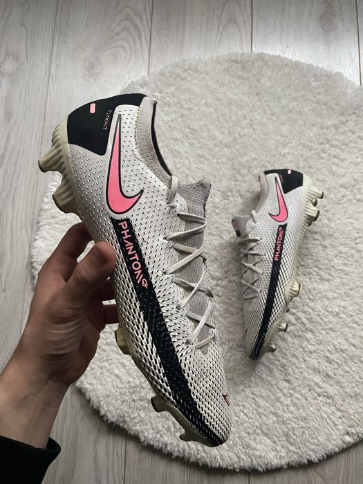 nike phantom - купити товари моди та стилю - Ціна на OLX.ua