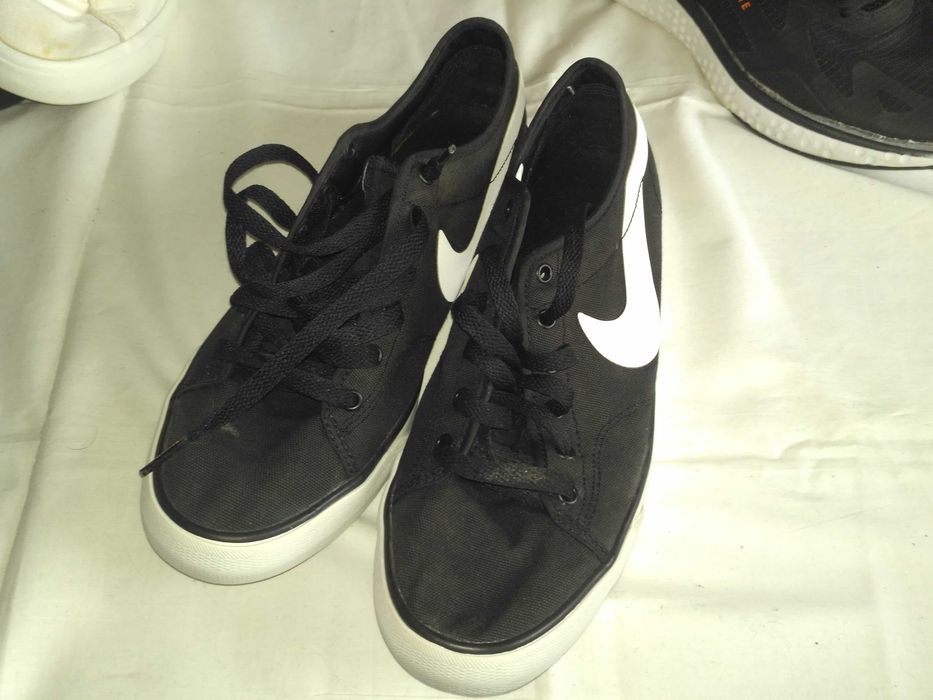 Кеды NIKE 40 размер стелька 25.5 см