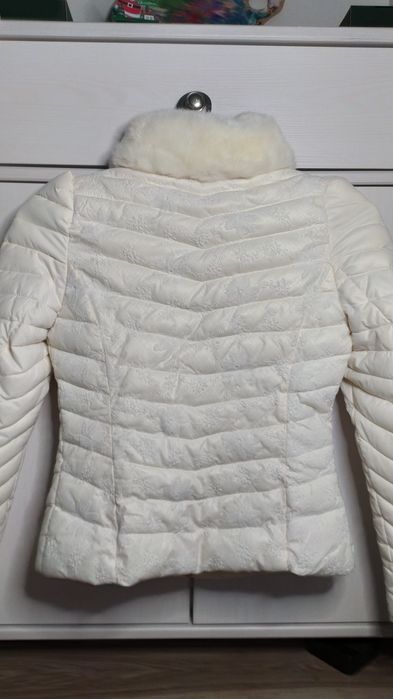 Куртка біла для нареченої /дружки весільна