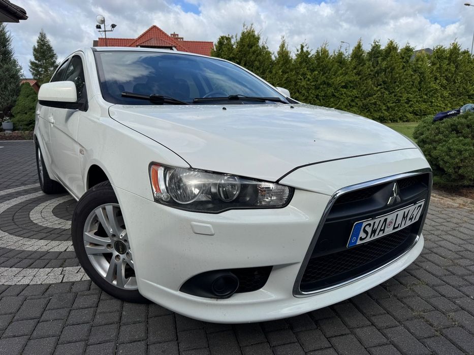 Mitsubishi Lancer