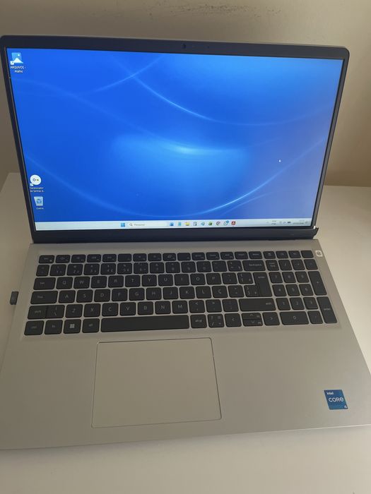 Dell Inspiron 3511 i5 - Para Peças ou Reparação
