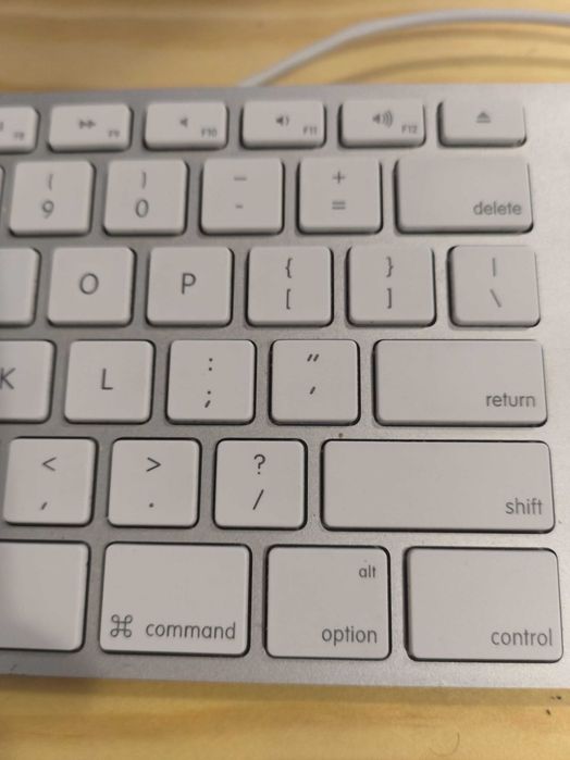 Teclado Apple em inglês dos EUA com layout para Mac