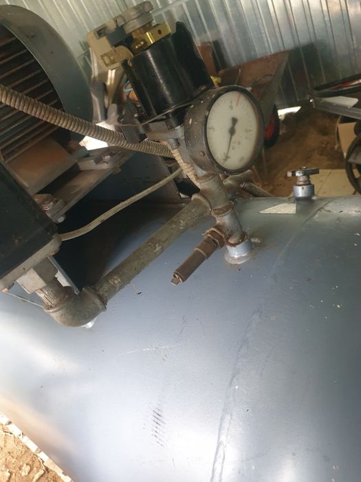 Kompresor sprężarka 750 Litrów.