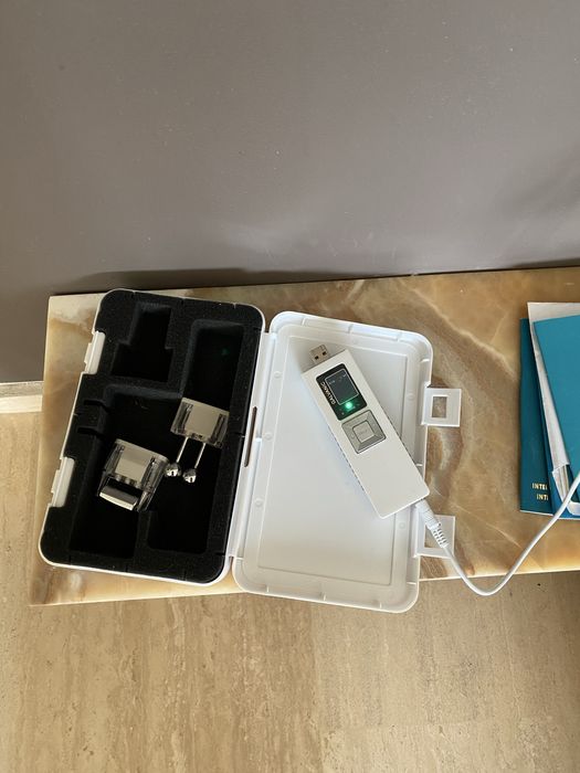 Аппарат микротоков и гальваники портативный. Дермопен.