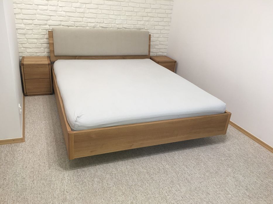 Łóżko Lewitujące (3) drewniane Jesionowe lub dębowe 160x200 180x200