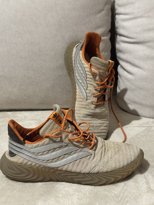 Adidas bodega кросівки