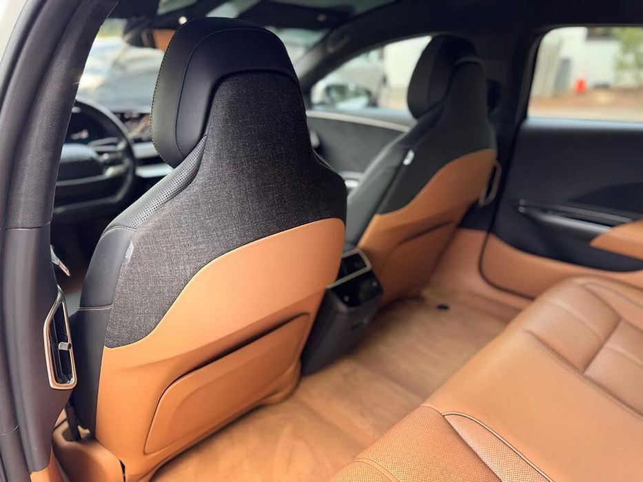 Lucid Air Grand Touring      2022