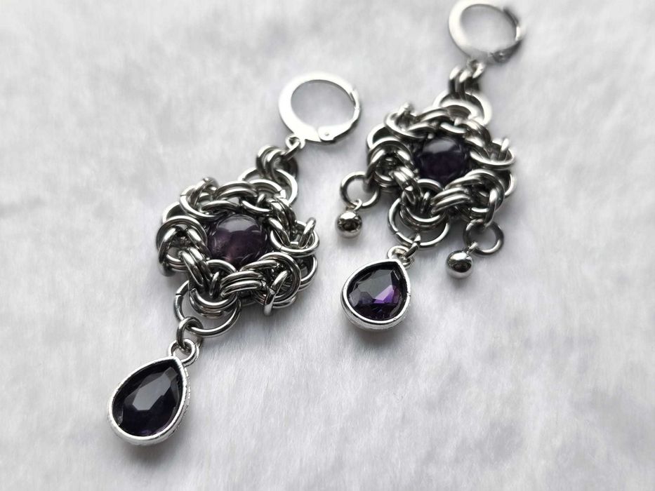 Kolczyki chainmaille CIEMNY AMETYST gothic elf stal chirurgiczna