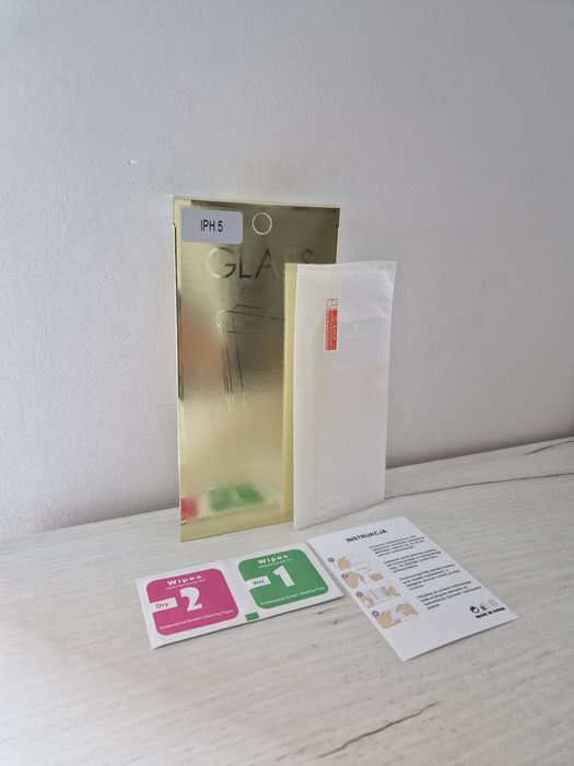 Hartowane szkło Gold do IPHONE 5/5G/5S/SE 2016/6C