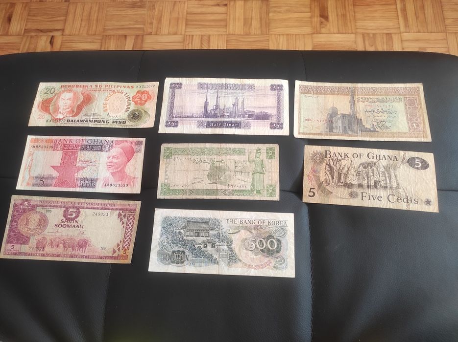 Vendo notas de coleção de vários países