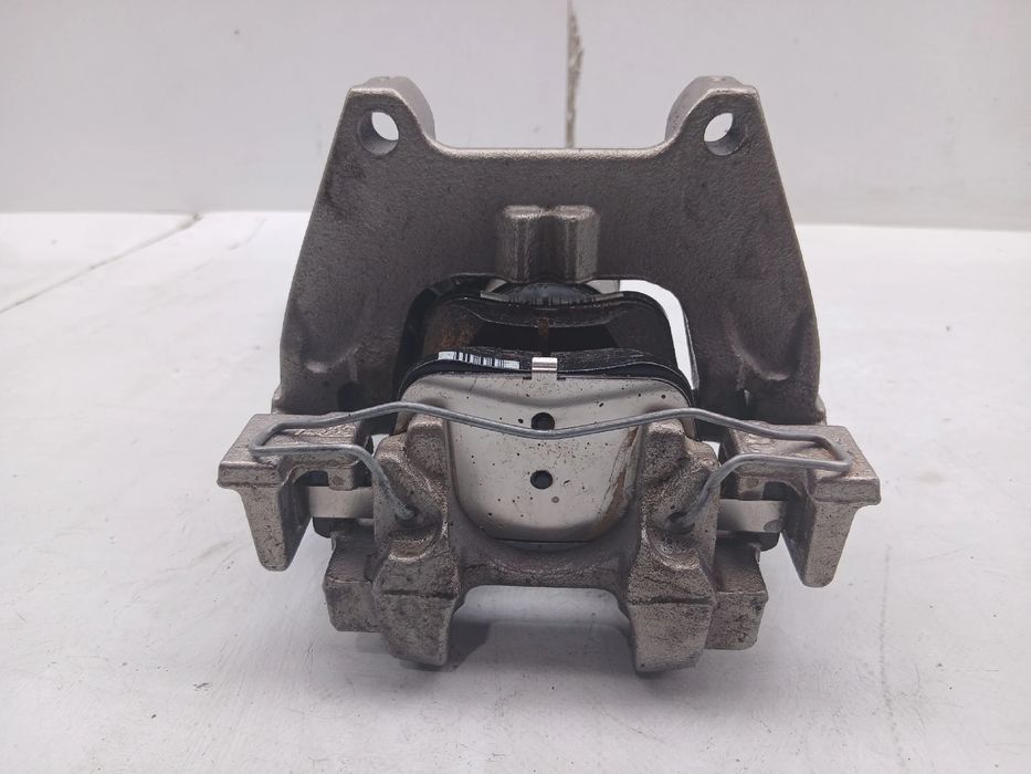 Pinça travão / maxila de travão trás esquerda AUDI Q3 (F3B)