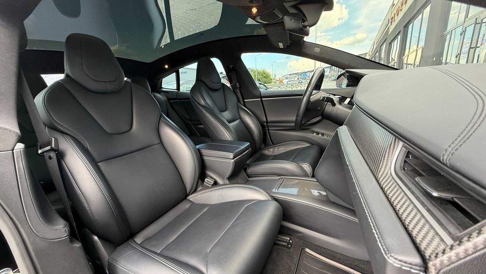 Tesla Model S 2019