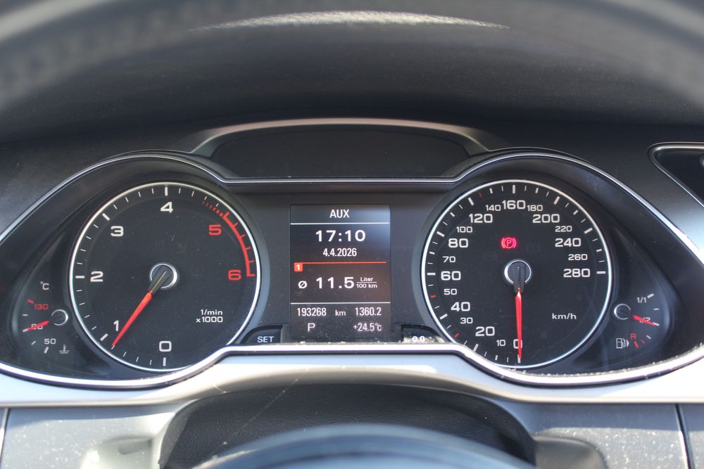 Audi A4 2.0 TDI 136cv 2012 Full extras | Automático | Teto panorâmico