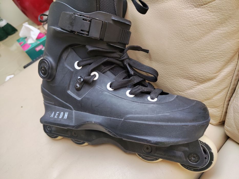 Rolki AEON 60 Basic 41-42 + gratis