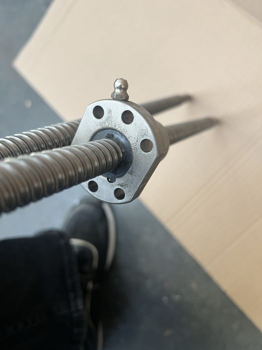 Precyzyna śruba kulowa Hiwin