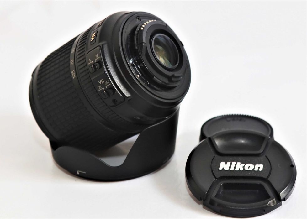 Lente Nikon 18-105mm objetiva a funcionar na perfeição