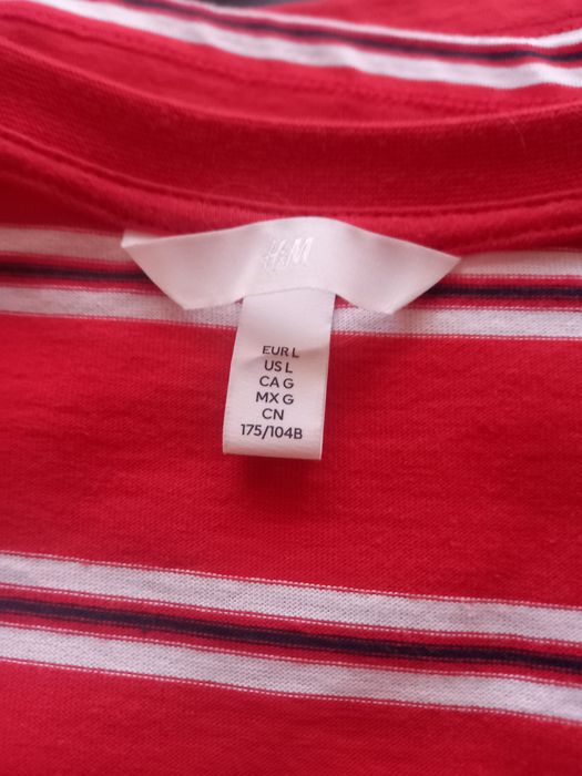 Шикарная футболка бренд H&M .