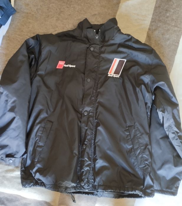 Blusão Audi Sport Tamanho M (como novo)