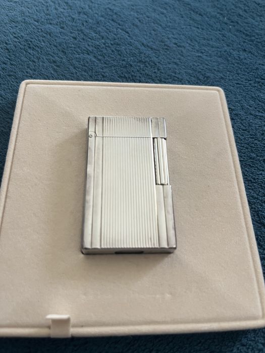 Isqueiro S.T. Dupont prata