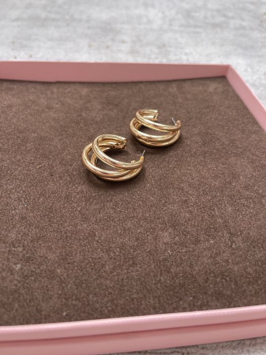 Zestaw 3 kolczyków w kolorze złotym duże w trendach