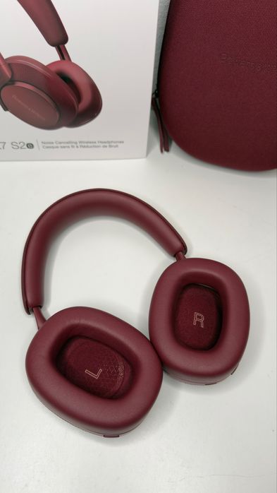 Bowers and wilkins Px7 S2e