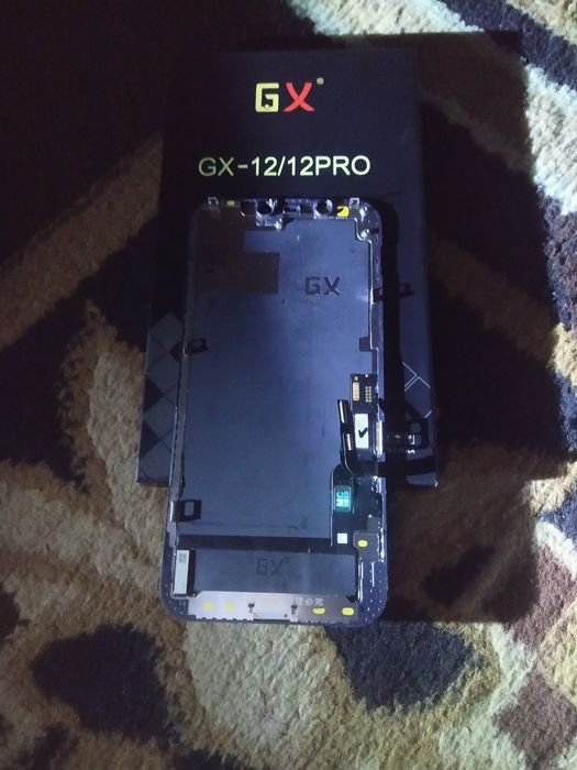 iPhone 7+ ,7, состояние нового..