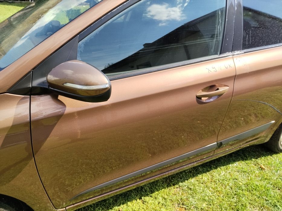 Drzwi przednie lewe Hyundai i20 X9N