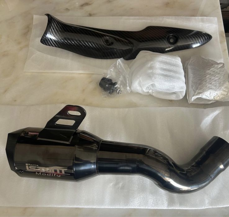 Ponteira Escape + Acabamento carbono z900