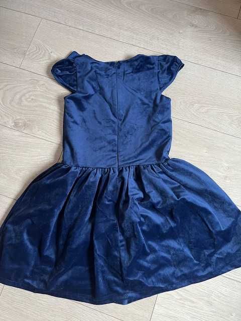 Wizytowa sukienka nowa bez metki '134