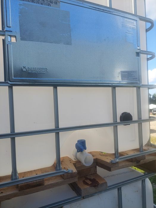 Zbiornik, mauzer 1000l czysty biały