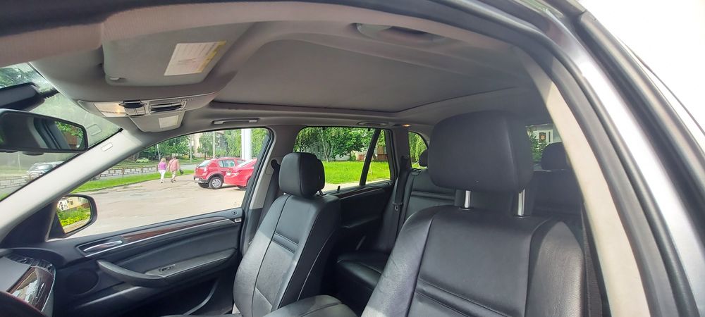 Продам БМВ Х5 Е70