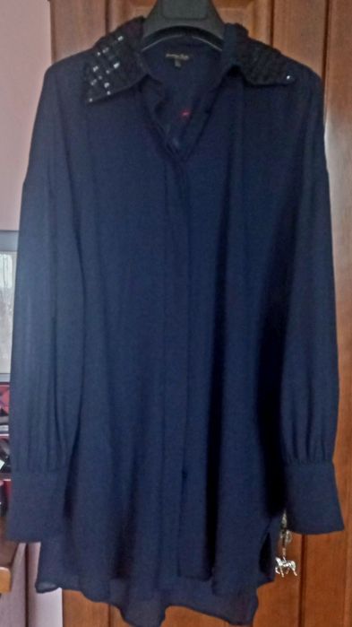 Massimo Dutti. Bluzka z ozdobnym kołnierzem.