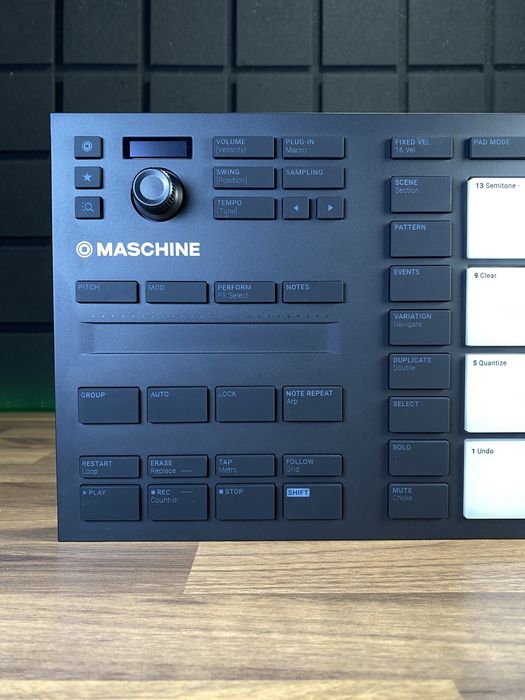 NI Maschine Mikro MK3