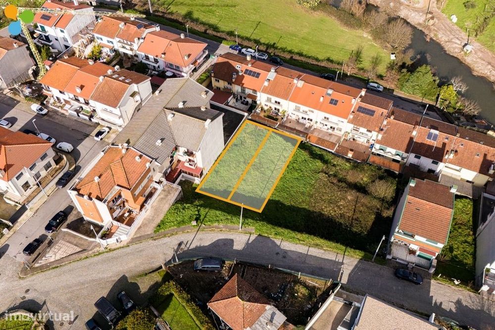 Lote de Terreno com 200 m² em Campo, Valongo — Campo E Sobrado, Porto