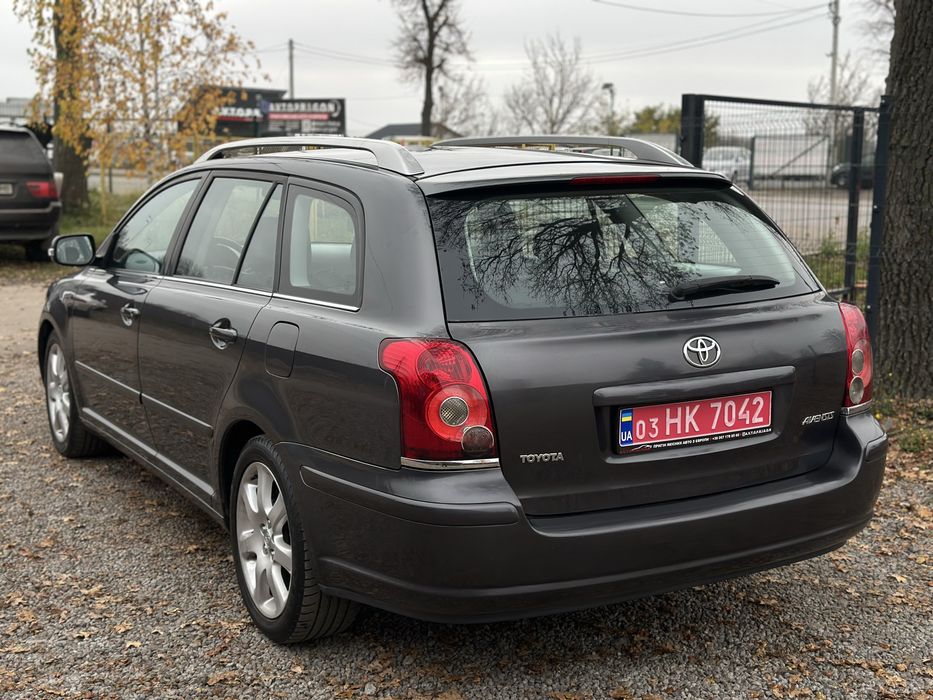 Продам Toyota Avensis 2006