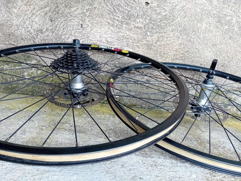 Rodas 26 MAVIC DEORE  semi-novas