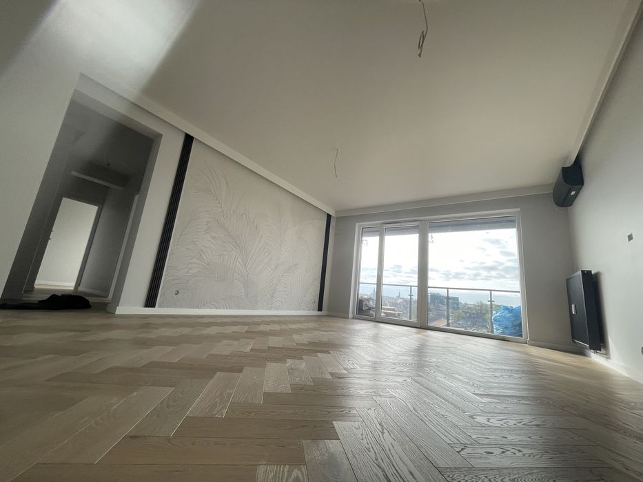 Sufity podwieszane , Szpachlowanie, malowanie. Wykonczenia wnetrz