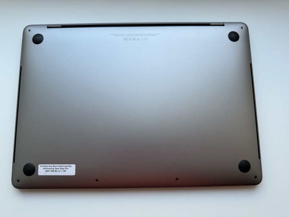 Apple Macbook Pro 13 2017 i5/8/256 94%