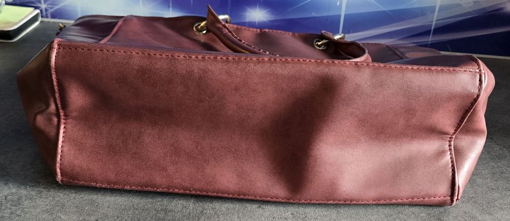 Torebka bordo Avon duża na zamek