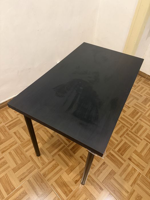 Vendo Mesa IKEA LINNMON / ADILS – Preta | Usada e Estimada