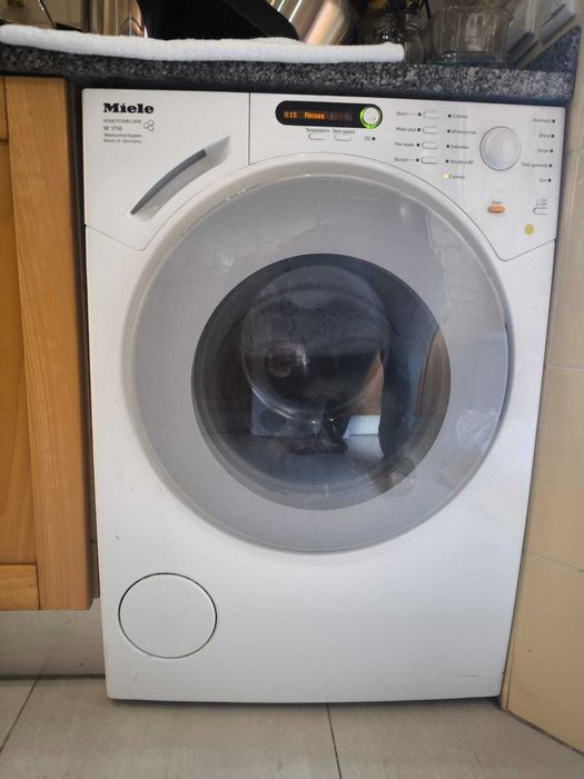 Máquina lavar roupa Miele