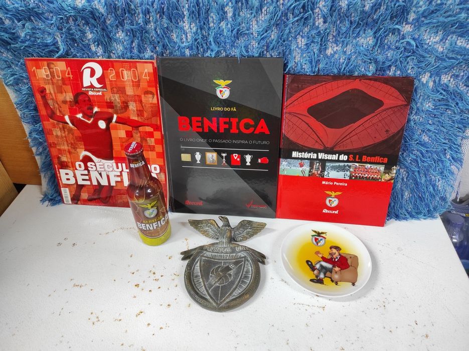 Kinas (Euro 2004) / Gil (Expo 98) / Pez - Shrek, Idade Gelo, Pluto / Benfica - livros, emblema