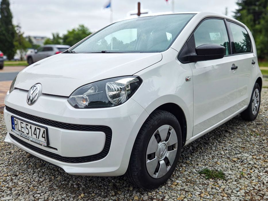 Volkswagen up! VOLKSWAGEN UP! Rok 2015, pierwszy właściciel, krajowy, nowy akumulator
